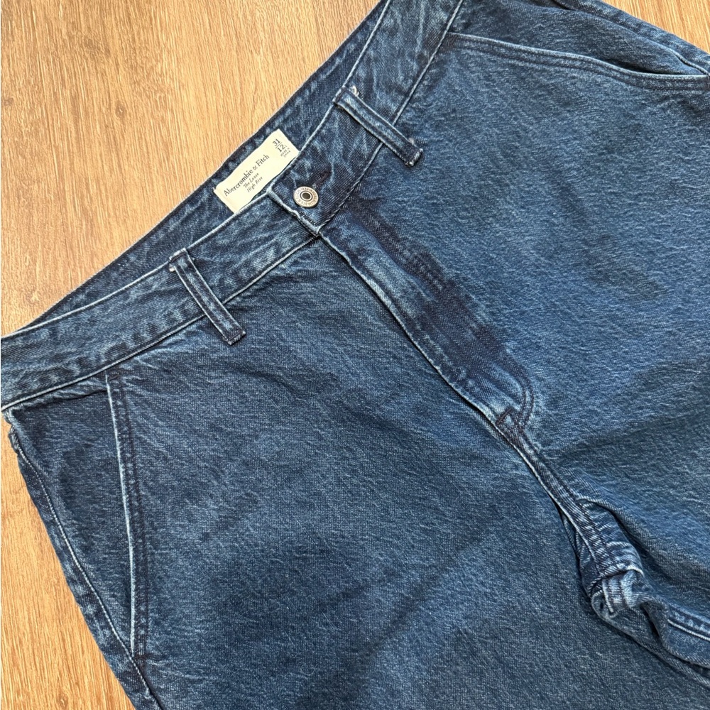 Abercrombie Women’s Curve Love High Rise Loose Blue Jeans Denim size 31 x 32 - Picture 5 of 7